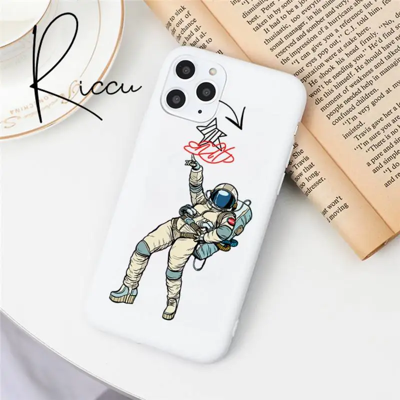 

NASAs Astronaut Phone Case for iphone 12 pro max mini 11 pro XS MAX 8 7 6 6S Plus X 5S SE 2020 XR Candy white Silicone Cases