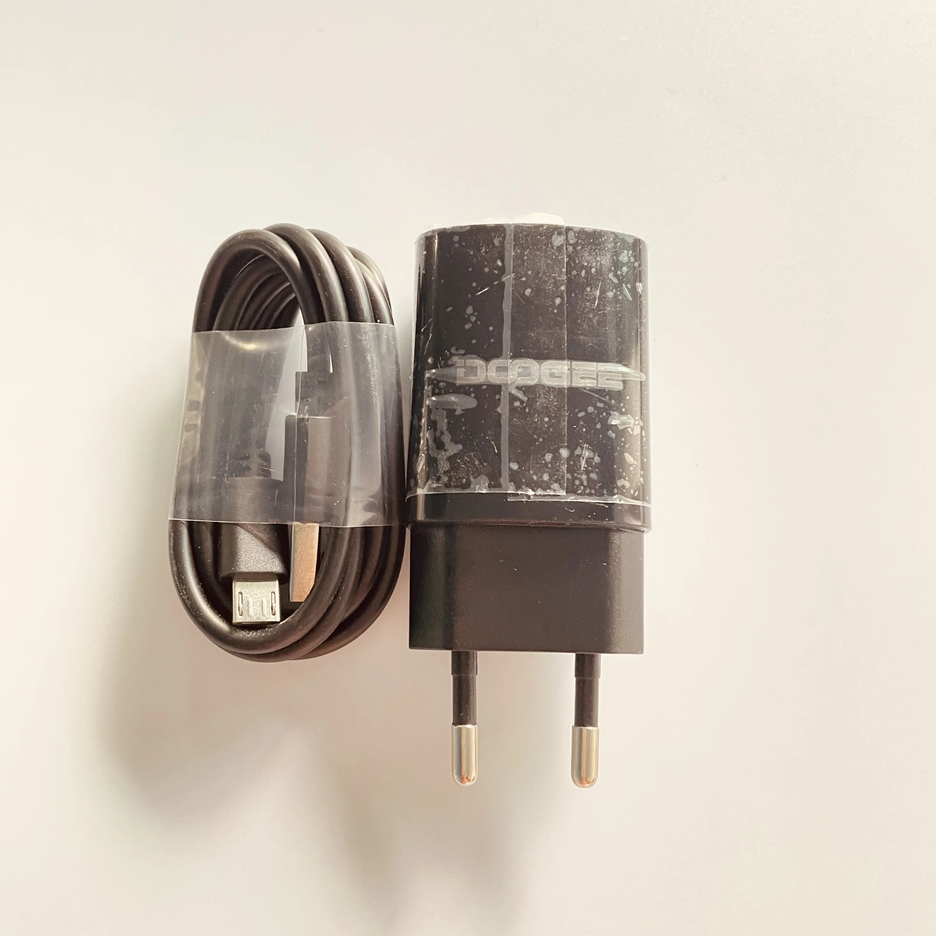 Новинка, зарядное устройство для путешествий DOOGEE S40 Lite + USB-кабель, USB-кабель для смартфона DOOGEE S40 Lite MT6739, 5,5 дюйма, 960X480, бесплатная доставка