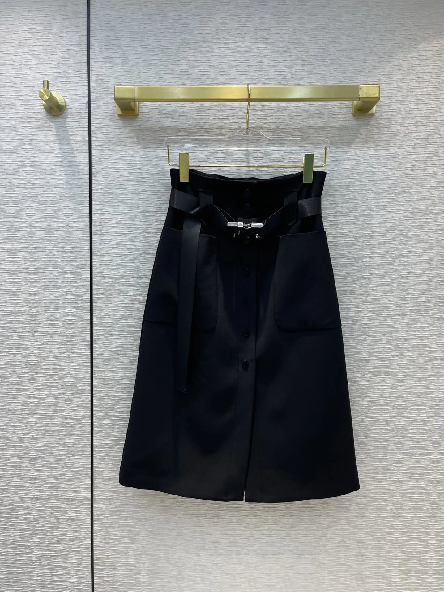 

Fashion Black Mid-calf Skirts for Women Summer 2021 Large Pocket Tooling Skirts High-end Brand Single Breasted High Waist Skirts