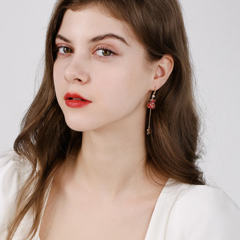 

DARA Fashion Red Lucky Money Tassel Earrings Drop Earrings Chinese Fashion