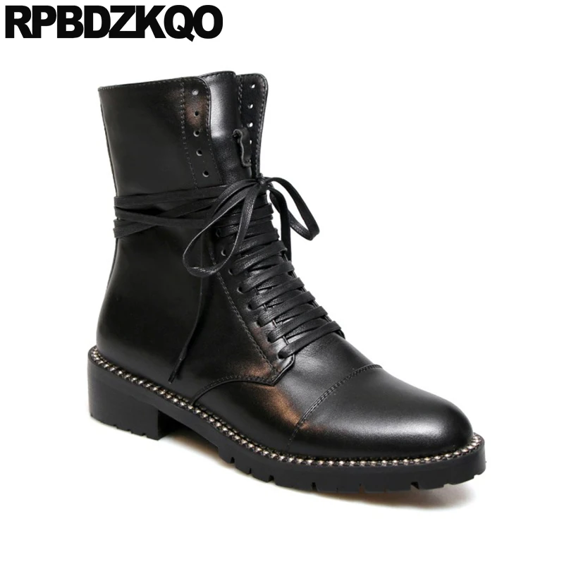 Обувь по щиколотку с Стразы женскую одежду в стиле милитари черного цвета