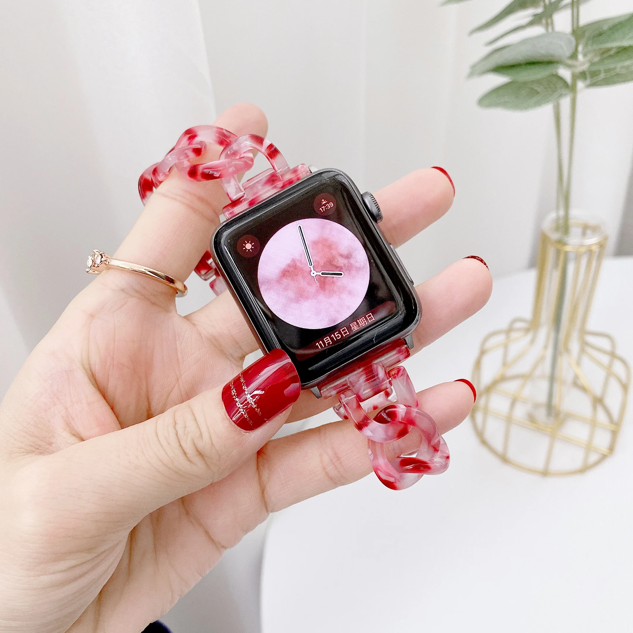 

Resin strap compatible for Apple watch 7 6 5 4 SE 44mm 40mm Woman replacement bracelet wristband for iwatch 3 2 38mm 42mm strap