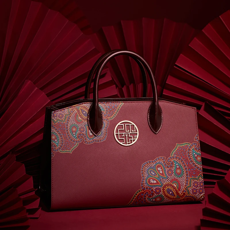 Модная кожаная женская сумка с вышивкой Pmsix элегантная повседневная тоут