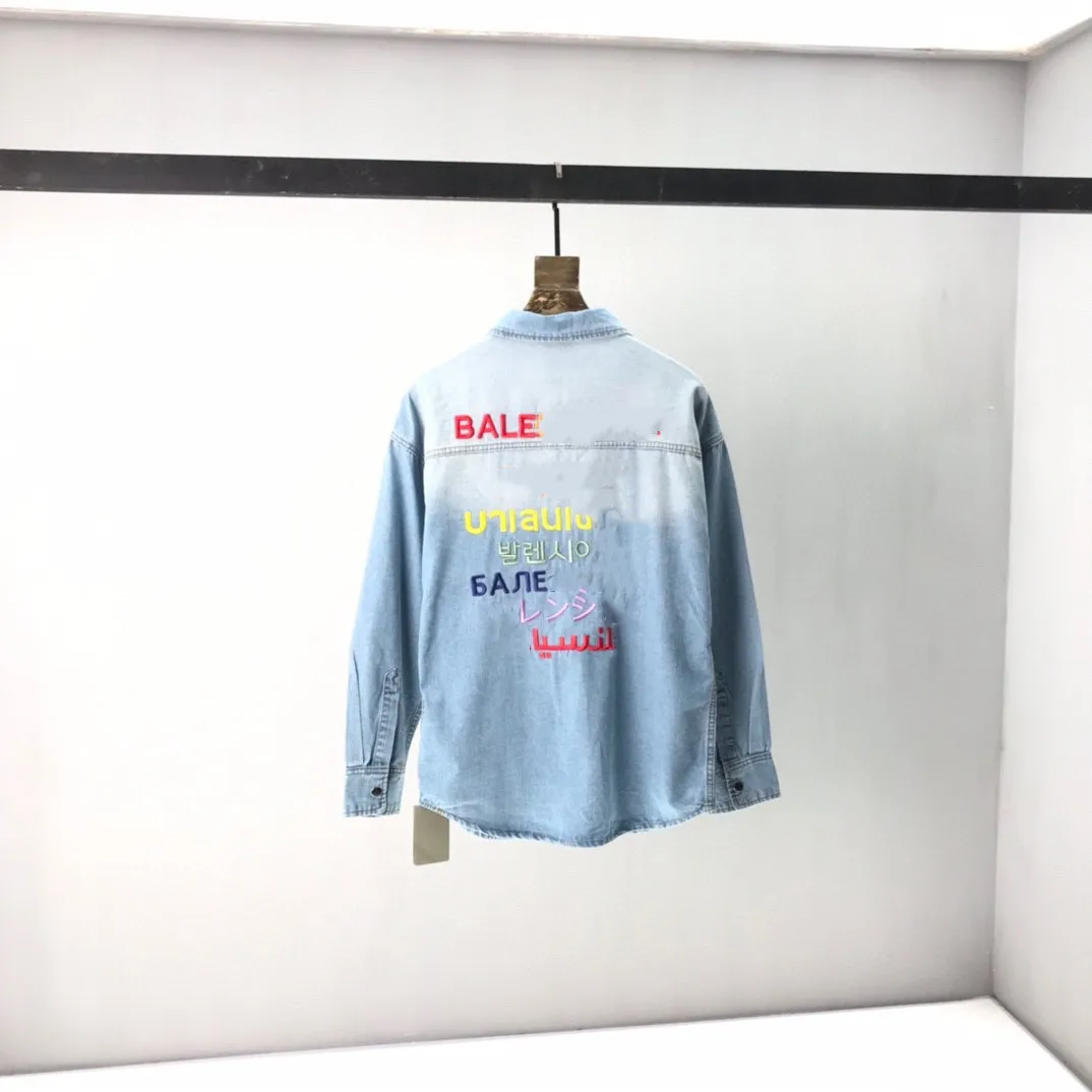 

2021 Paris Spring and summer Fashion Hip Hop Denim Jacket Male Cowboy Ripped Hole European Size S~XL 75