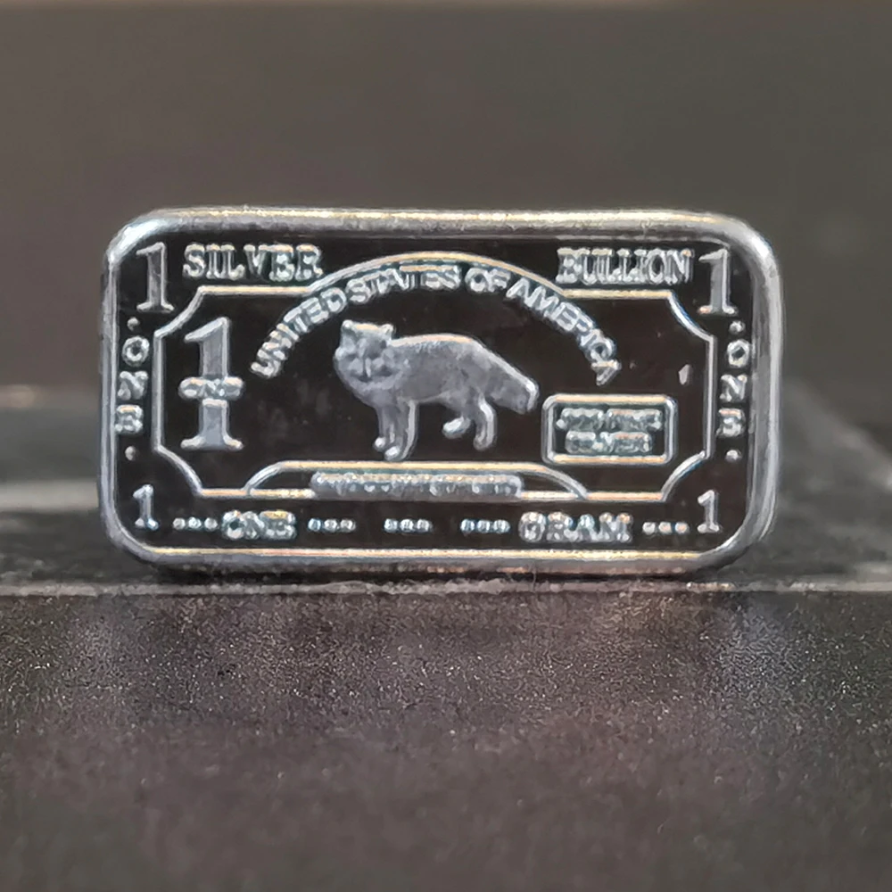 Слиток из чистого серебра США мята 1 г лиса A027