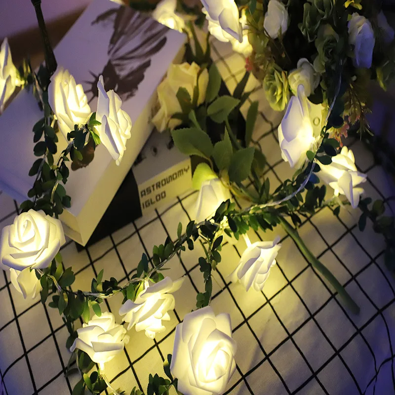 

Battery/USB Operated Rose Flower Vine LED Lights String 1.5m 3m 6m Green Leaf Garland LED Christmas Lights for Valentine's Day