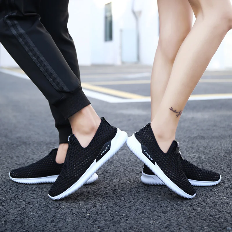 

Couple Ladies Sneakers Fashion Breathable Bottom Tennis Shoes Breathable Walking Sneakers Comfortable Casual Shoes Big Size 47