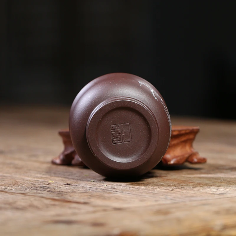 90 мл Чашка для чая из фиолетовой глины Yixing винтажного стиля китайского Kung Fu чайного сервиза, посуда для напитков, чашка для чая Мастера Puer, ручная работа в качестве подарка на день рождения.