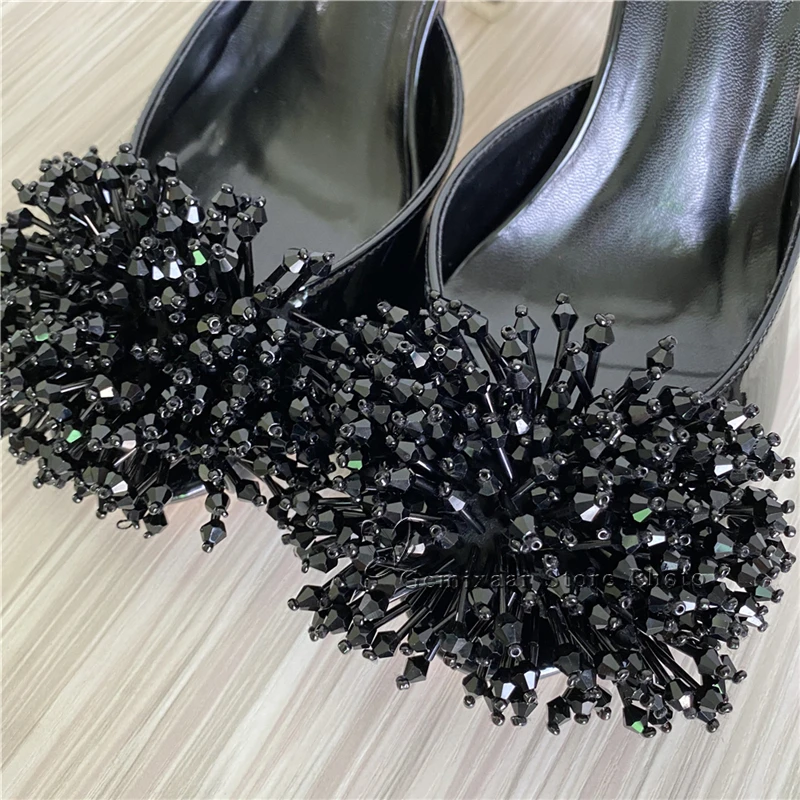 

Beading Flower Decor Banquet Shoes Woman Unique Carved Letter Clear Lipstick Heel Black Patent Leather Women Slippers
