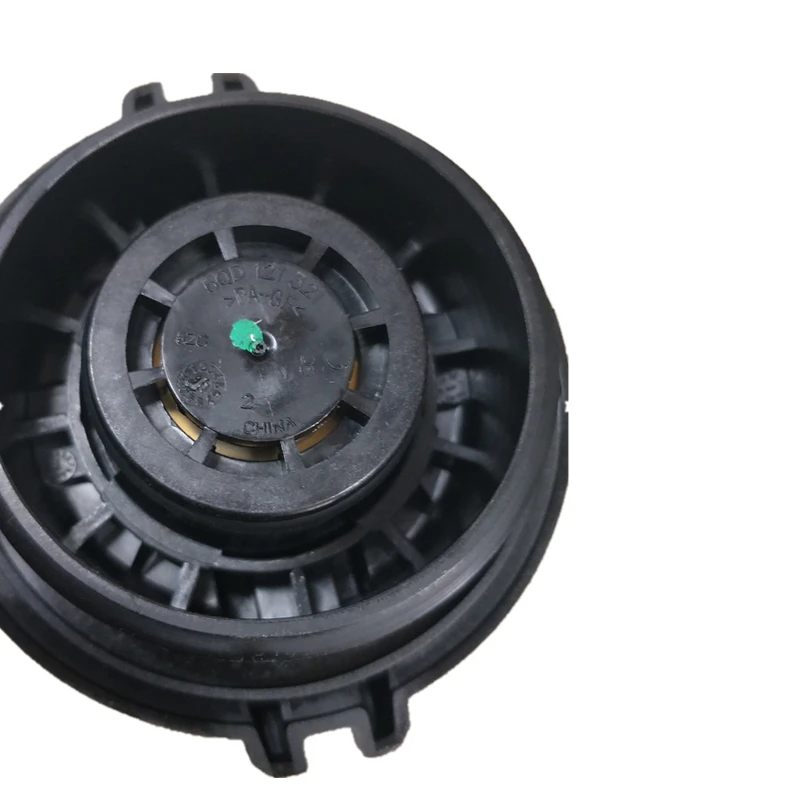 Новая черная пластиковая крышка радиатора охлаждающей жидкости для бака VW Jetta