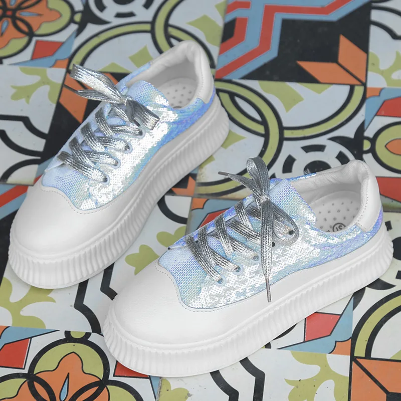 

Модные кроссовки для женщин 2021 сезон весна-лето-осень; На каждый день; Женские туфли на платформе; Блестящие Кожаные Классические хлопковые ...