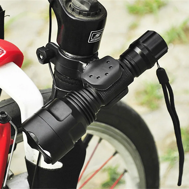 Universal Bike Flashlight LED Torch Mount Clip 360 Degree Rotation Cycling Clamp Bicycle Light Holder Sale WWO66 | Лампы и освещение
