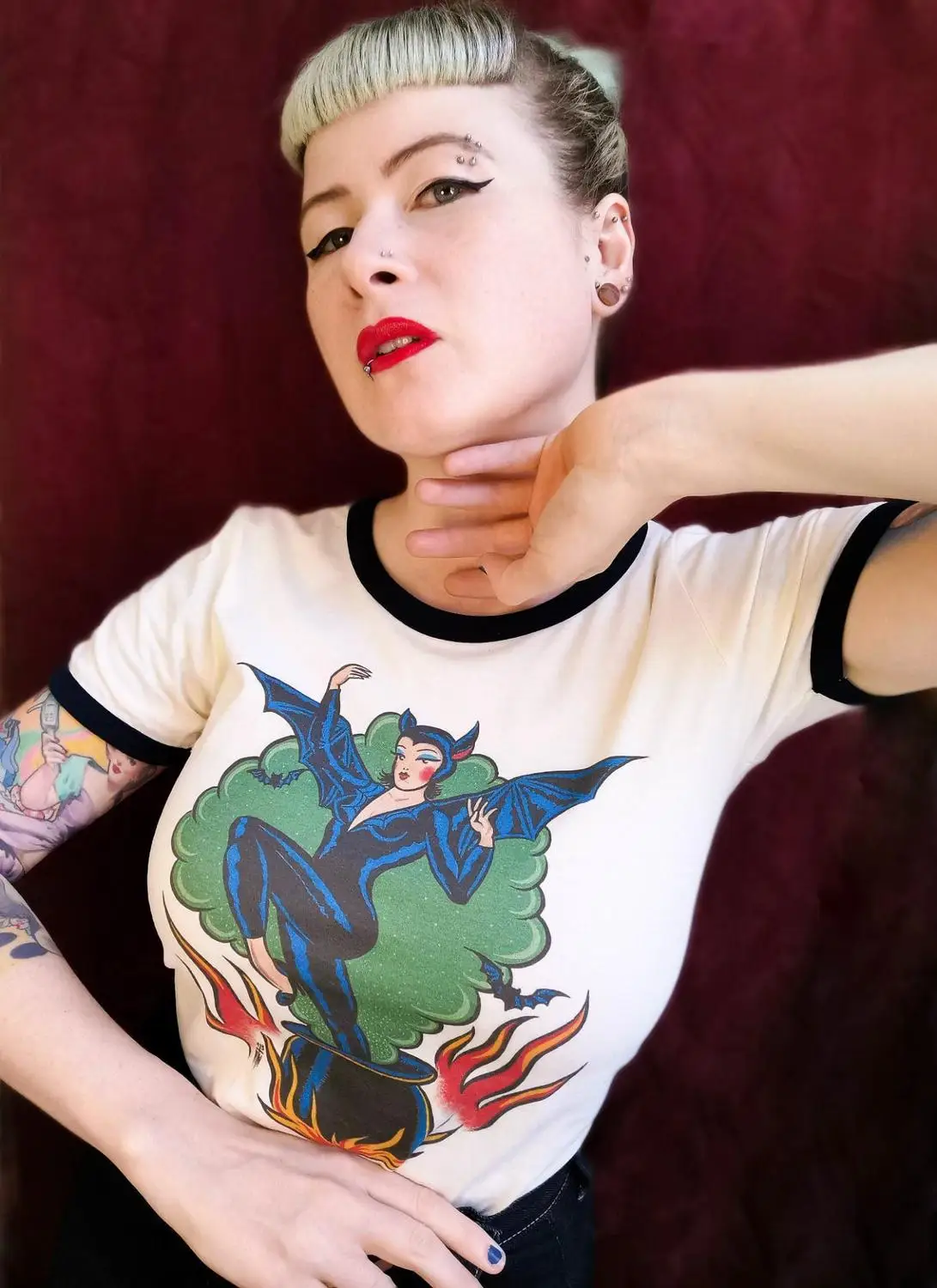 Цветные готические крылья летучей мыши футболка с ведьмой 100% хлопок Графический