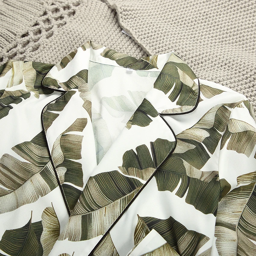 

HiLoc Banana Leaf Robe Sets Long Sleeve Satin Pajamas Tropical Graphic 2 Piece Set Women Sleepwear Home Suit Sets Bathrobe 2020