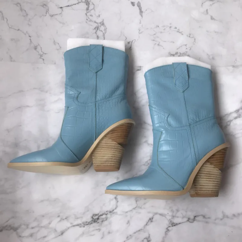 Шикарные женские полусапожки с острым носком сезон осень-зима армейские ботинки