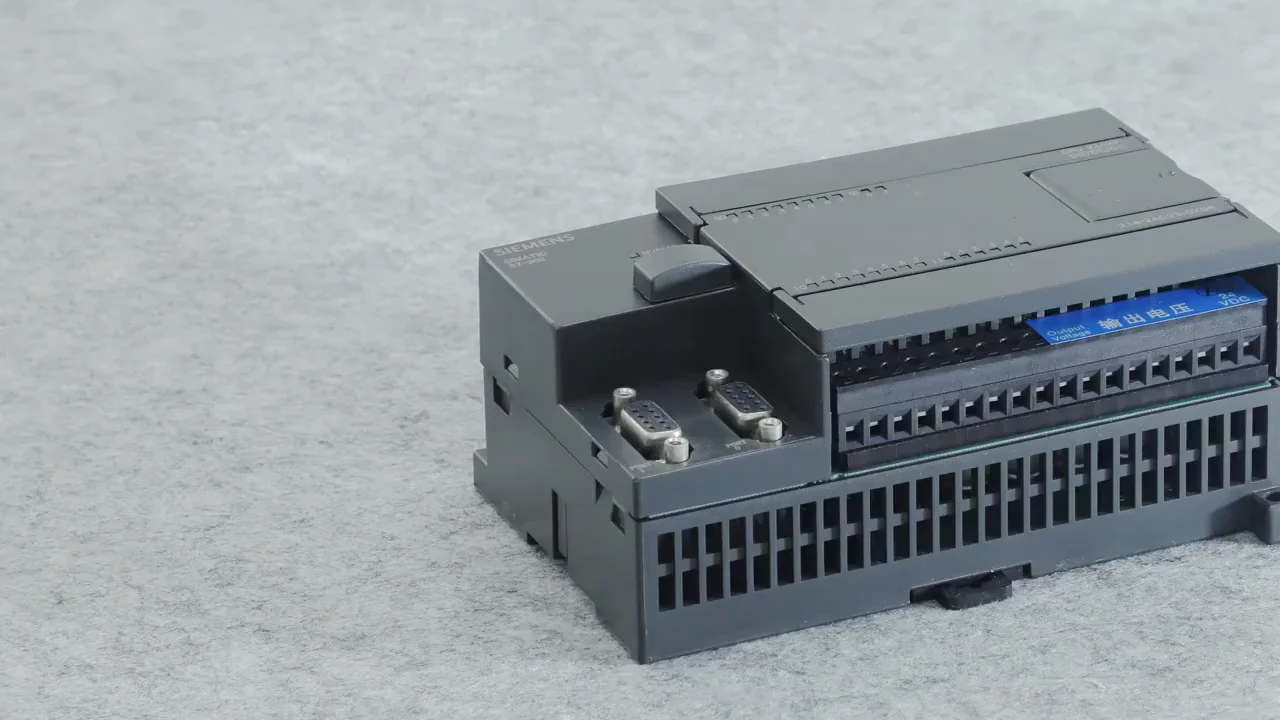 

PLC controller host module 6ES 7216-2BD23-0XB0 S7-200 CPU 226 compact unit AC power supply