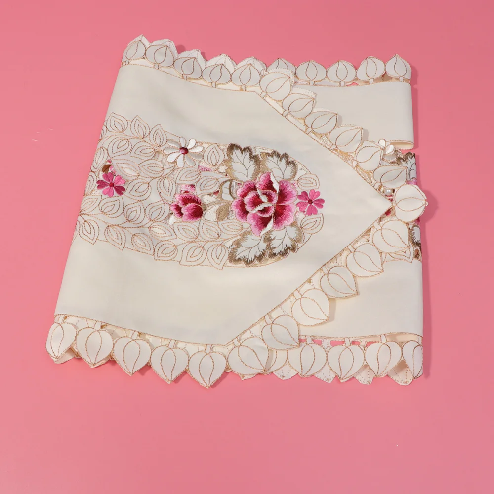 

Pastoral Embroidery Table Flag Stylish Table Cover Chic Rectangle Tablecloth Table Accessories for Home Living Room (40x150cm)