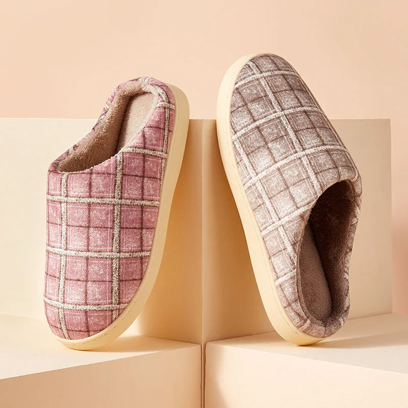 Winter Women House Slippers Casual Plaid Pattern Cotton Plush Shoes Women Warm Non-Slip Comfortable Indoors Flats Women Footwear