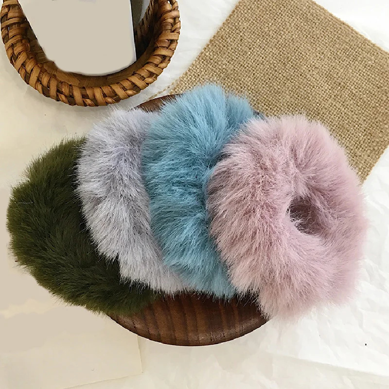 Модные пушистые резинки из искусственного меха, эластичные резинки для волос, круглые резинки для девочек, черные пушистые белые резинки для волос