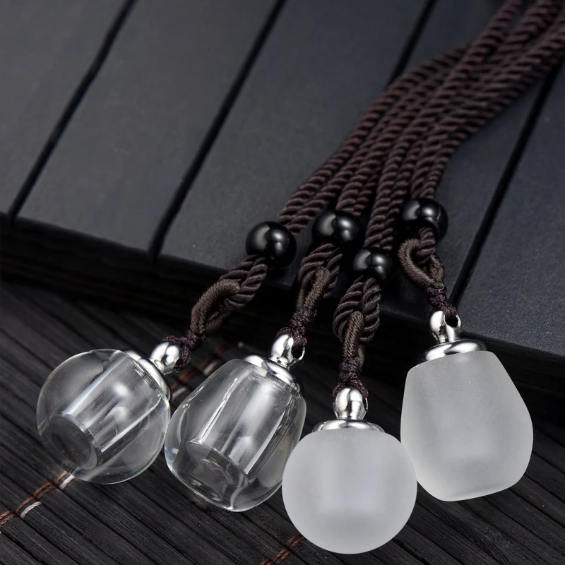 

Прозрачные матовые хрустальные украшения для бутылок, портативный кулон сферической или каплевидной формы, простые и Изысканные стеклянны...