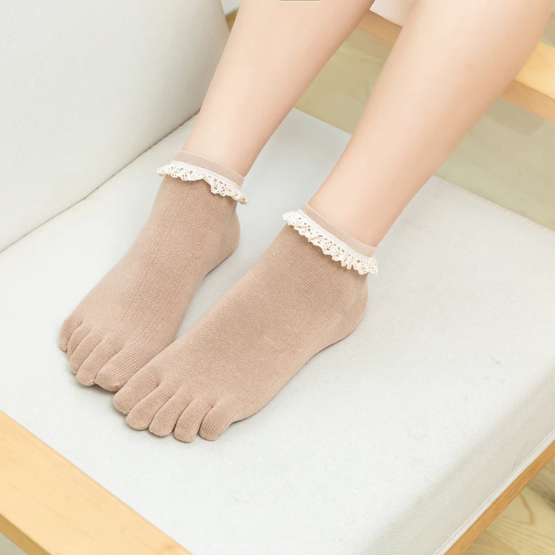 Кружевные женские дышащие удобные короткие носки с пятью яркими пальцами для