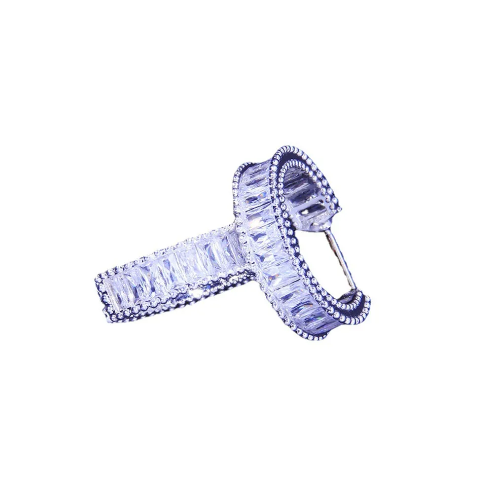 

Cosysail Bling Zircon Hoop Earrings for Female 2021 Trendy Luxury Rhinestone Circle Open Earrings Set Baguette Party Jewellery