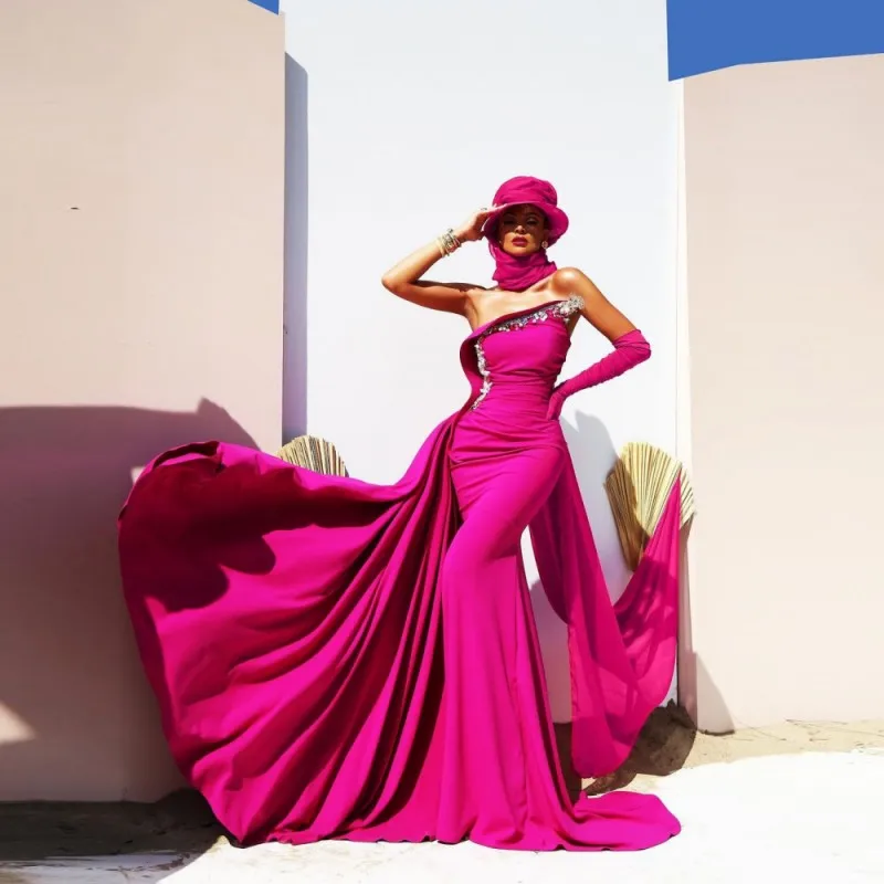 

Sexy Fuchsia Strapless Prom Dresses Satin Mermaid Sweep Train Evening Gowns Zipper Back Formal Party Dress Robe De Soiree