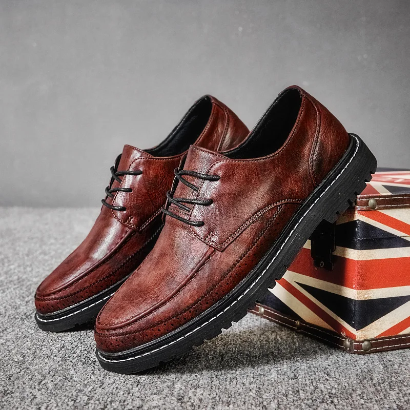 

Men Loafers Shoes Leather Casual Sneakers Male Fashion Carved Boat Footwear Soft Dress Party Shoes Men Chaussure Homme