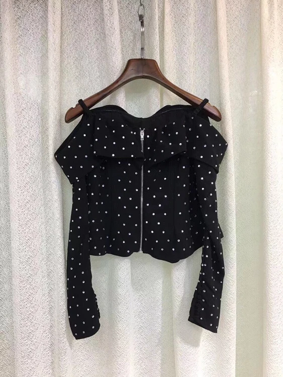 

2020 autumn and winter new fashion women's heavy industry diamond decoration strapless long sleeve all-match shirt 120