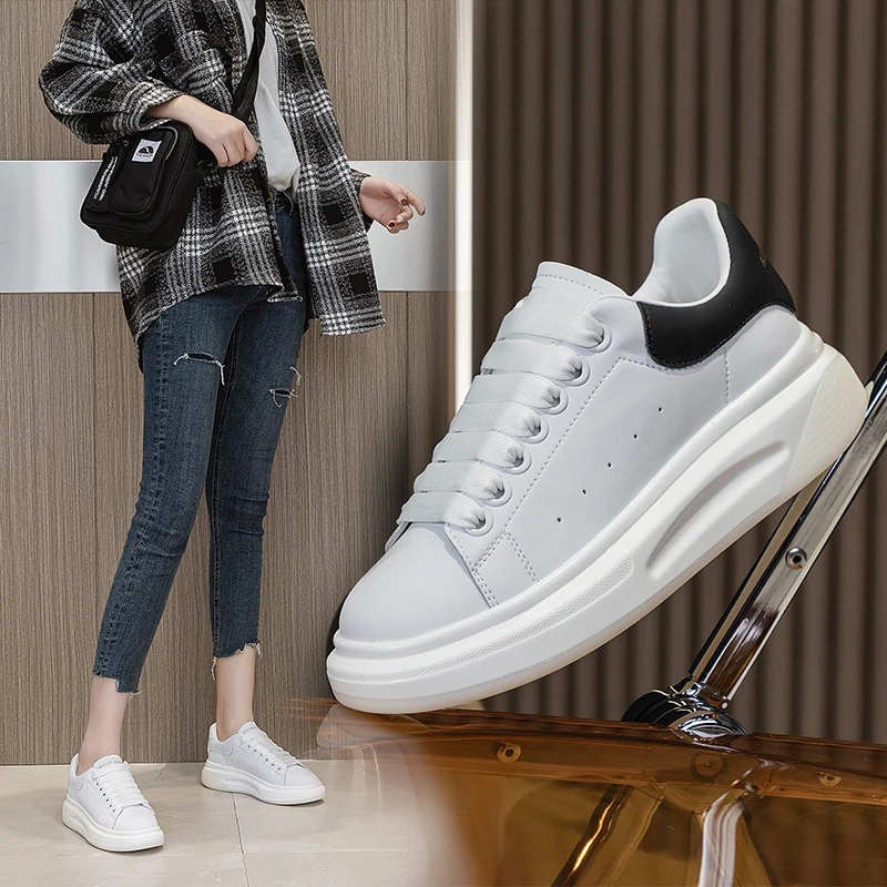 

Casual white ladies flat shoes leather platform sneakers ladies vulcanized shoes lace-up walking training shoes Zapatos Mujer