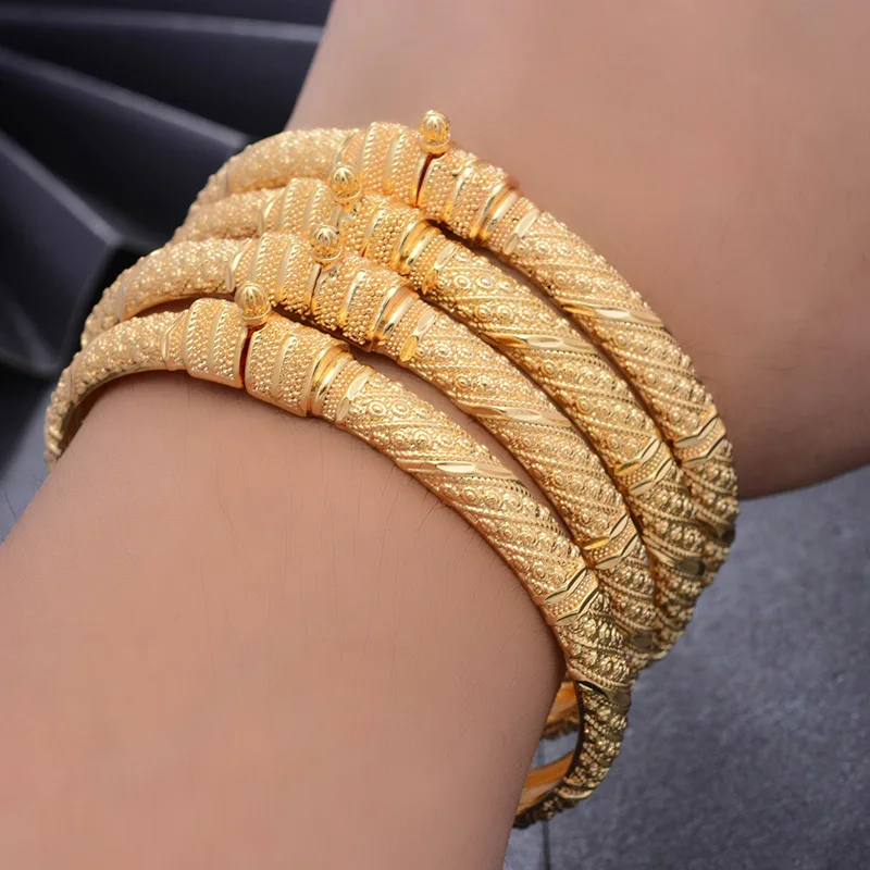 

WANDO 4Pcs/lot queen princess Dubai Gold Color Bangles For Women Vintage Bride Wedding Bracelet Bangles Africa Arab Jewelry