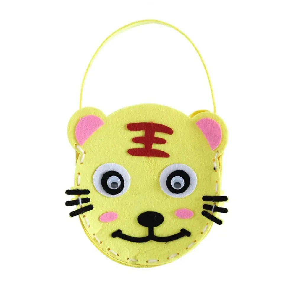 

5Pcs Kids DIY Cartoon Non-woven Fabric Handbag Handmade Children Crafts Educational Toy Colorful Handmade Bag