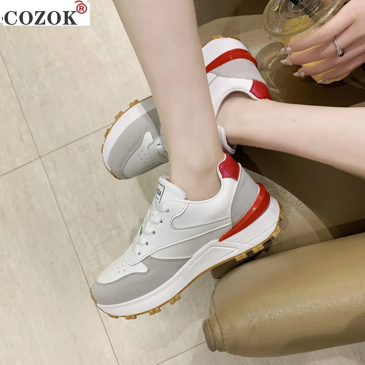 

2021 SpringWomen Flat Shoes Spring New Designer White Shoes Female Platform Sneakers Tenis Feminino Casual Shoes Woman Footwear