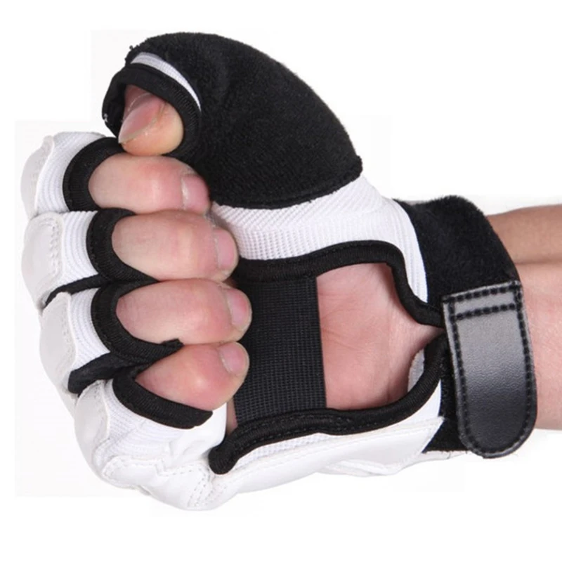 

Boxing Half Fingers Adults Boxing Gloves/Kids Sandbag Training / Gloves Sanda/Karate/Muay Thai/ Fitness/ Taekwondo Protector