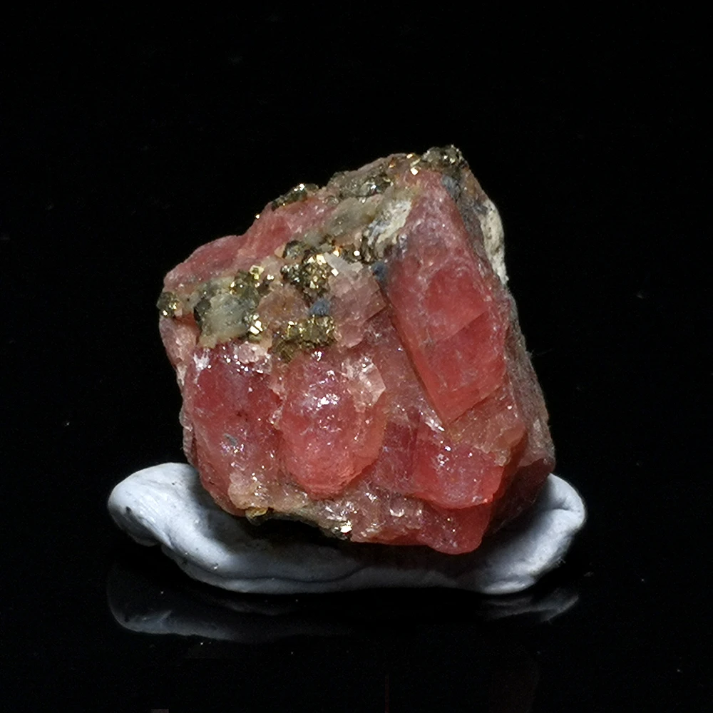 

Natural Rhodochrosite Mineral Crystals Specimens Form guangxi PROVINCE CHINA A2-6