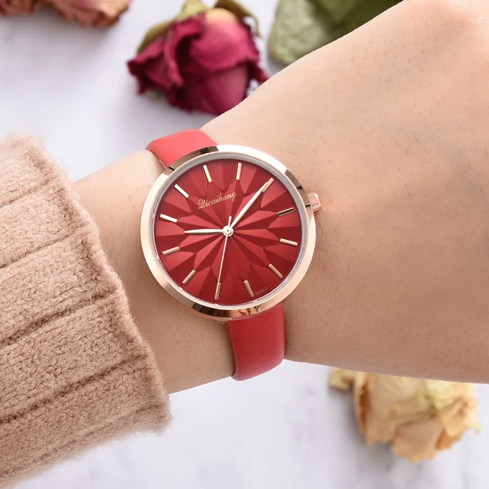 

NO.2 Watches Ladies Watch 2019 New Dial Desgin Fashion Leather Strap Bracelet Quartz Clock zegarek damski relogio feminino