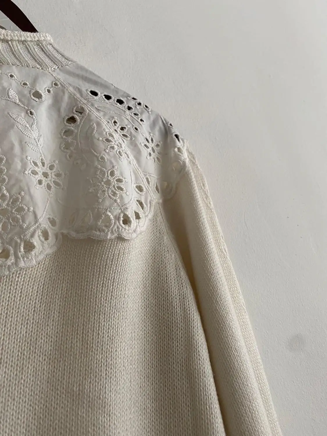 

Embroidery Sweater Women Hollow out Sweet Long Sleeve 2020 Autumn New Female Knitted Pull