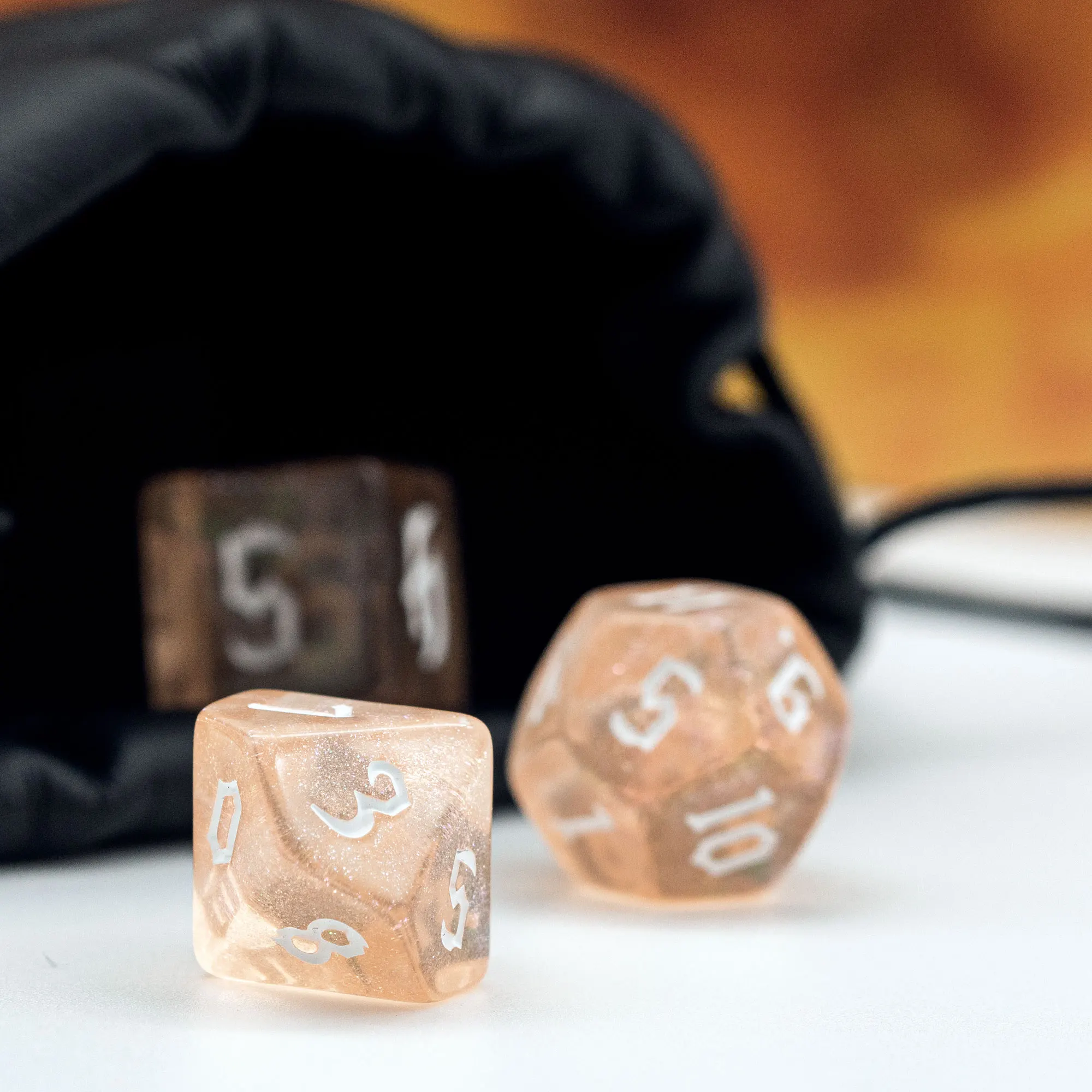 7 шт./компл. оранжевый/белый игральные кости DND набор D4 D6 D8 D10 D % D12 D20 полупрозрачные