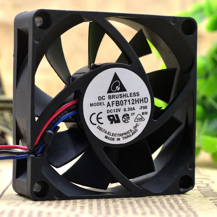 Новый 7020 7CM AFB0712HHD 12V 0.30A охлаждение двигателя|Вентиляторы и наборы| |