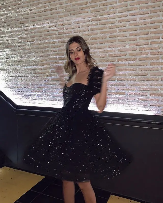 

Luxury Evening Dresses Short Woman Skirt 2021 Sequins Robe De Soir Parties Girl Short Dress Beach Skirt Hi Shy Bridal