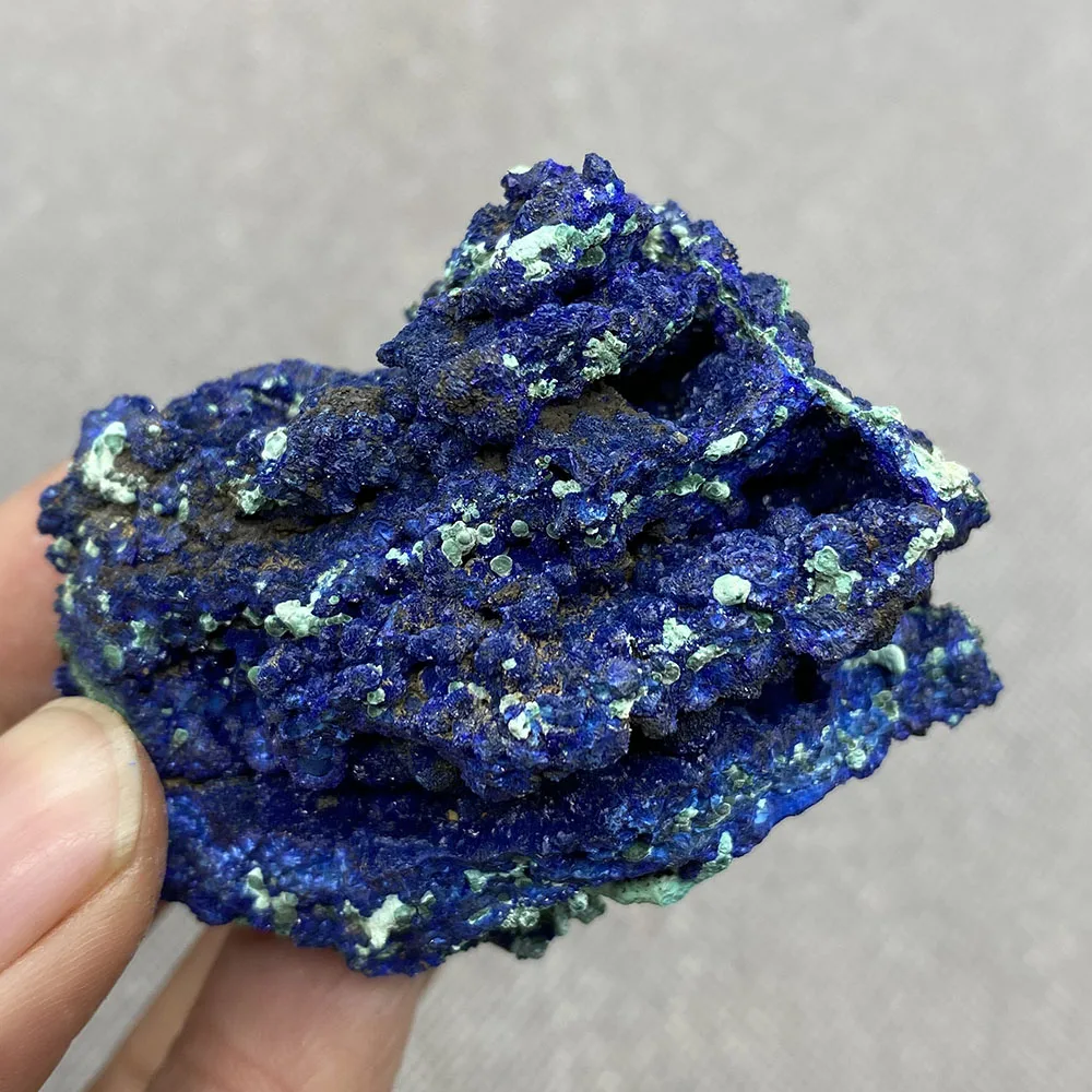 

Natural azurite mineral cristal espécime da província de anhui, china .
