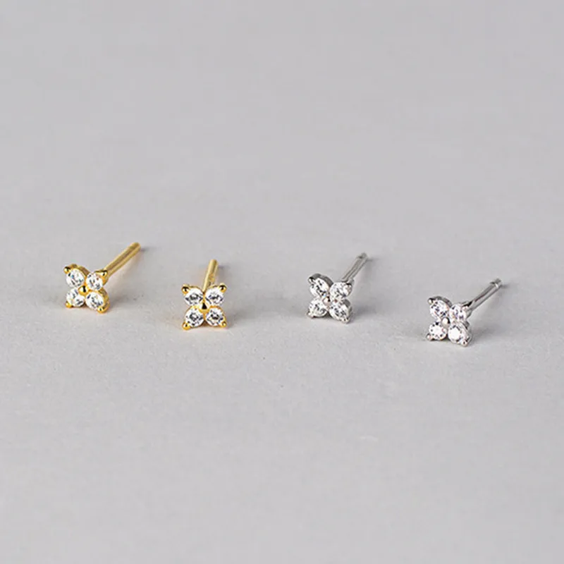 Мини четырехлистный клевер серьги гвоздики Модные простые и свежие циркониевые