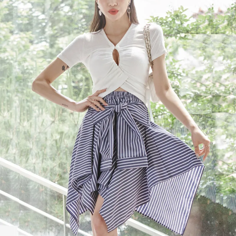 

TVVOVVIN Two-piece Set 2021 Summer New Sexy Hollow Out Knitted Short Top + Fashionable Striped Bandage Irregular Skirt ATXU