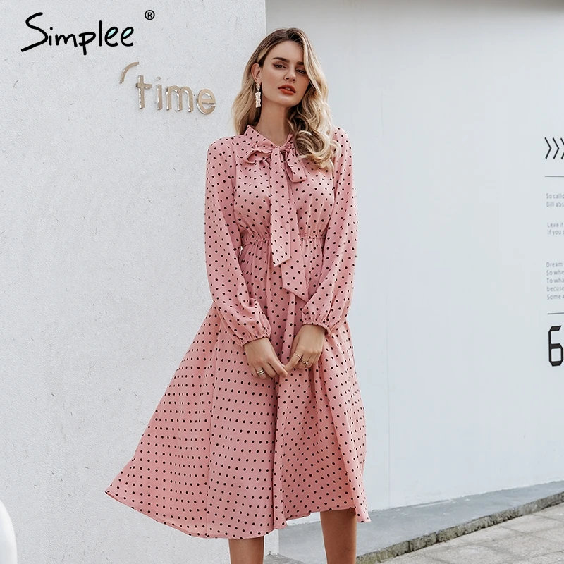 Женское элегантное платье в горошек Simplee розовое с v образным вырезом и фонариком
