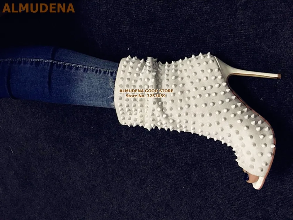 ALMUDENA/ботильоны с открытым носком и заклепками модельные туфли-лодочки на тонком высоком каблуке, красного, черного цвета, с металлическими шипами свободные короткие ботинки обувь гладиаторы