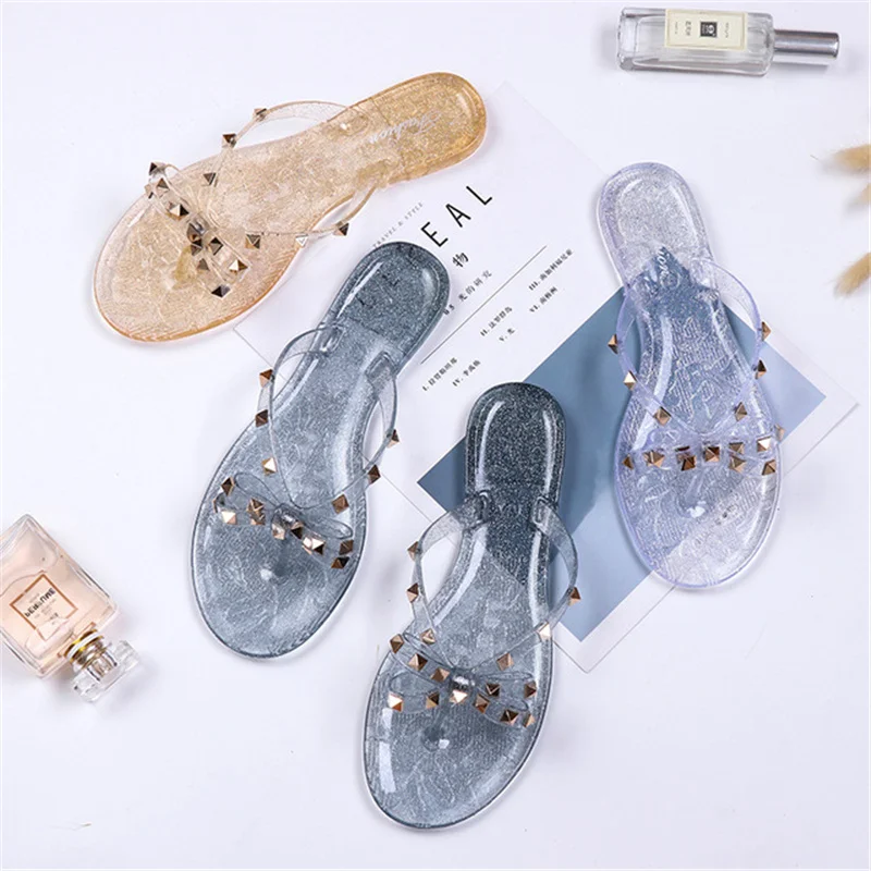 

Slippers Women 2021 Fashion Summer Rivets Slippers Women Sandals Flat Jelly Shoes Flip Flops Stud Beach Shoes