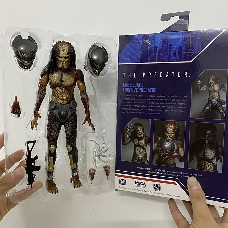 

NECA The Predator Lab Escape Fugitive Predator Action Figure With Light-Up LED Mask Ultimate Action Figure Toys Promotion Price