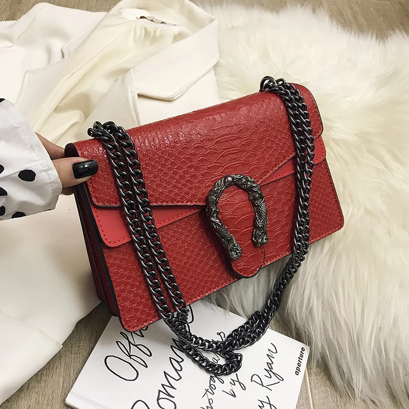 

2020 Women Bag Shoulder Bag Chains Messenger Bag Fashion Girls Casual Handbag Simple Leisure Personality Small Square