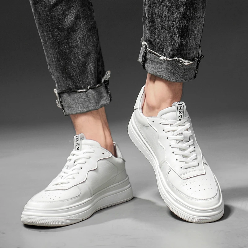

Brand Men Casual Shoes outdoor breathable Lace Up Leather Shoes Men Soft Lightweight Flats Shoes Sneakers Italian style shoes
