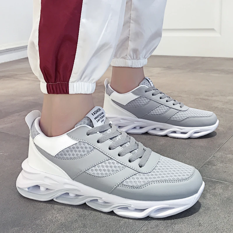 

Fashion Shoes 2020 Men Breathable Men's Casual Shoes Krasovki 2020 Tenis Masculino Adulto Light Mens Sneakers Casual Zapatillas